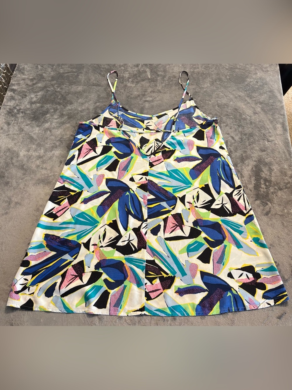 Vans Tropical Abstract Print Cami Mini Dress with Adjustable Spaghetti Straps - Picture 5 of 16